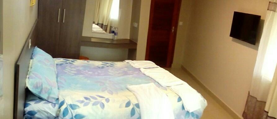 Adala Motel Meru Bagian luar foto